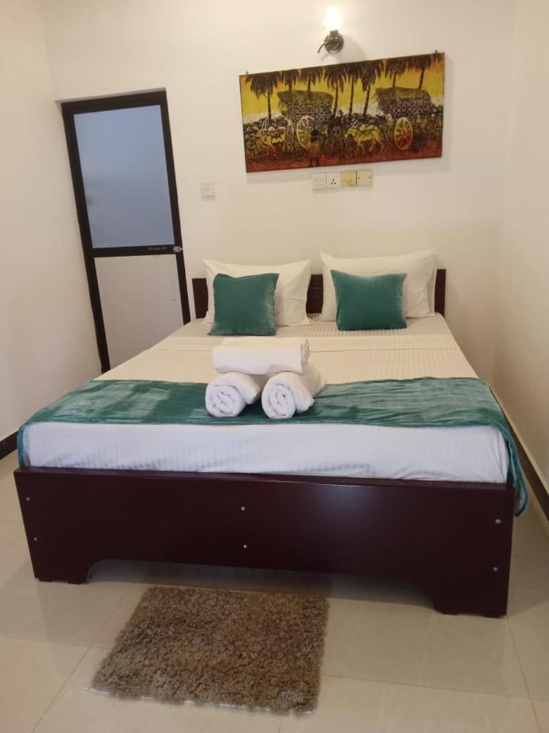 Ceylon Beach Haven Uppuveli Trincomalee Exterior photo